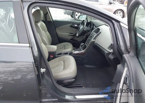 2014 Buick Verano из США, поврежденный, VIN 1G4PP5SK4E4176096